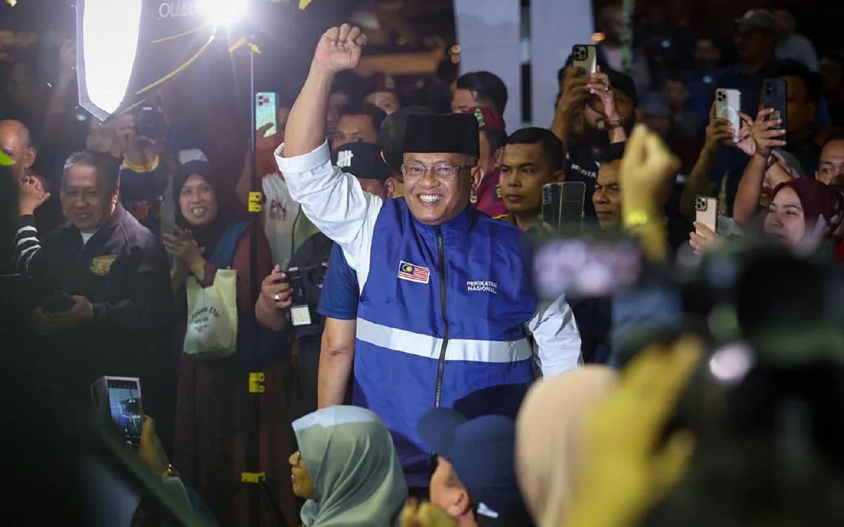 Khairul Azhari Calon Pn Bagi Prk Kuala Kubu Baharu Muhyiddin Edisi