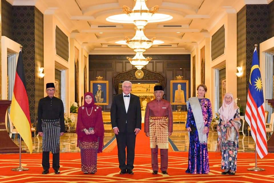 Agong Yakin Hubungan Malaysia Jerman Berkembang Progresif Edisi 9 