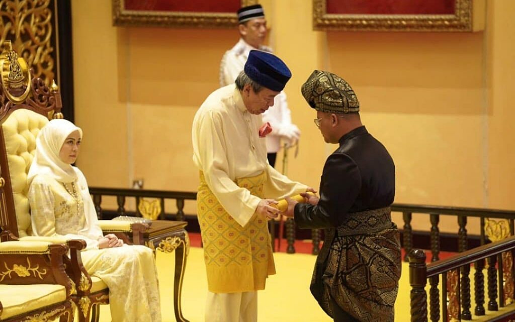 Sultan Selangor Titah Henti Berpolitik, Bangkitkan Semula Negeri | Edisi 9